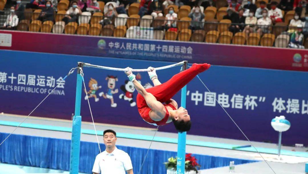 关于公牛新秀表现惊艳，全场观众掌声不断，只要包括方法价格增加.的信息